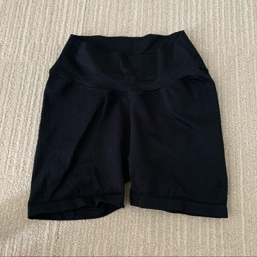 Harmony Collection - Linear Shorts